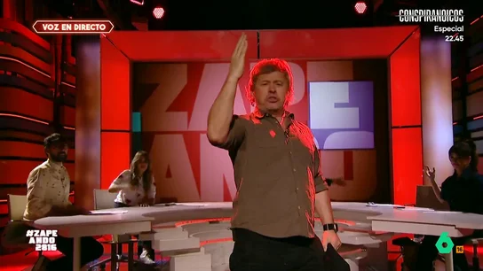 Miki Nadal imita a Raphael y versiona 'Como yo te amo': "La canto mejor que la Jurado" Miki Nadal imita a Raphael y versiona 'Como yo te amo': "La canto mejor que la Jurado"
