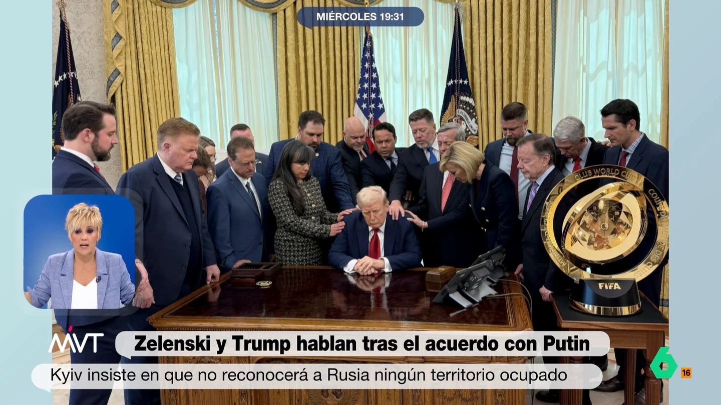 Cristina Pardo, al ver al gabinete de Trump rezando alrededor de él en el Despacho Oval: “Es de locos, una cuadrilla de pelotas” Cristina Pardo, al ver al gabinete de Trump rezando alrededor de él en el Despacho Oval: “Es de locos, una cuadrilla de pelotas”
