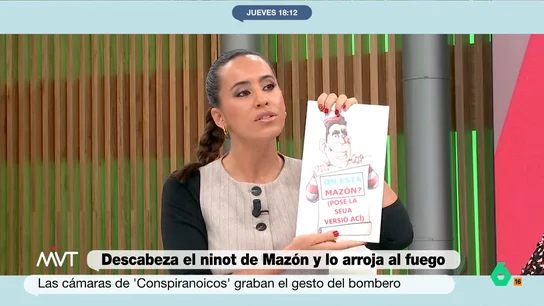 Marina Valdés 'indulta' un ninot de Carlos Mazón "hasta que sepamos dónde estaba la tarde del 29 de octubre" Marina Valdés estuvo presente en el momento que un bombero echaba un ninot al fuego de la Cremà y los falleros le dieron el cartel que le acompañaba, que la periodista ha decidido 'indultar' en este vídeo.