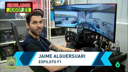 Jaime Alguersuari analiza el circuito de Shangái en el simulador de 'Jugones' Jaime Alguersuari analiza el circuito de Shangái en el simulador de 'Jugones'