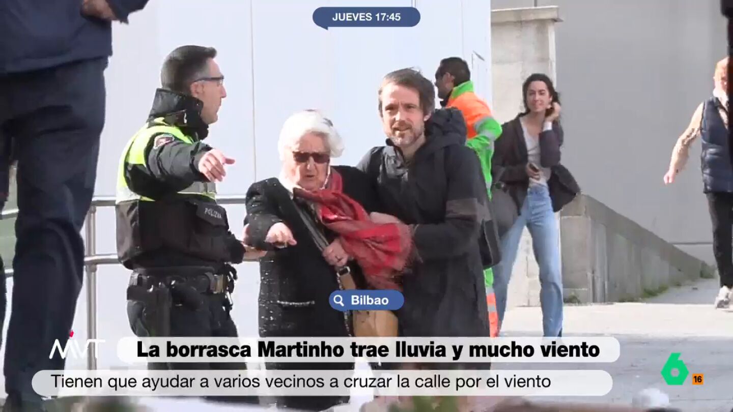 El Cantábrico azotado por la borrasca 'Martinho': lluvias torrenciales, vientos de hasta 112 km/h y caos en las calles