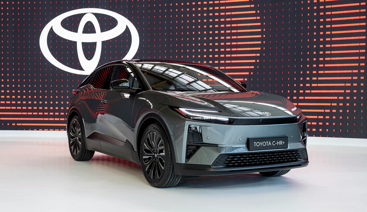 Toyota C-HR+