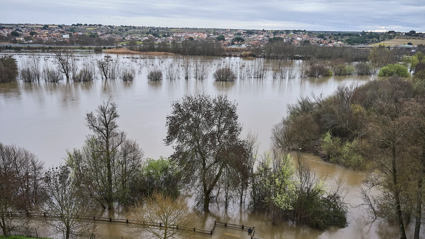 La localidad de Escalona, inundada por las lluvias La localidad de Escalona, inundada por las lluvias