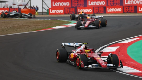 Lewis Hamilton y Charles Leclerc Lewis Hamilton y Charles Leclerc