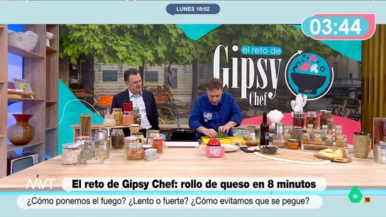 La petición de Iñaki López a Gipsy Chef al descubrir que va a usar pavo en su receta: "¿Podemos usar un embutido que sepa?" El cocinero ha rellenado un rulo de queso con rúcula y embutido de pavo. Esta elección no es del gusto de Iñaki López, que pregunta a Gipsy qué otros embutidos podrían usarse.