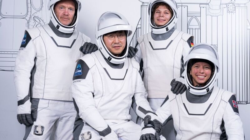 SpaceX lanzará el 31 de marzo la primera misión polar tripulada privada