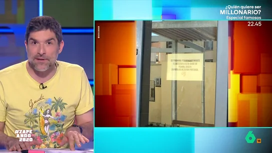 Un juzgado de La Línea de la Concepción prohíbe acceder en pijama: "Espero que el cartel no esté dirigido a los abogados" "Quién puede estar tan seguro de que no le van a condenar para ir así a un juzgado", reflexiona Dani Mateo. Por su parte, Miki Nadal cuenta que ese tipo de carteles los ha visto en panaderías.