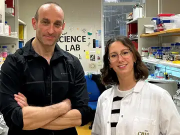 Investigadores del estudio en su laboratorio Investigadores del estudio en su laboratorio