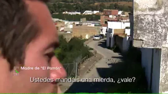 Así explotó 'La Latera', madre de 'El Patrón', contra un reportero de Equipo de Investigación: "¡Hablaré con el juez!" Así explotó 'La Latera', madre de 'El Patrón', contra un reportero de Equipo de Investigación: "¡Hablaré con el juez!"