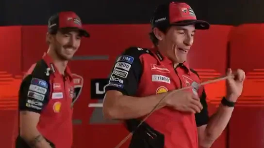 Pecco Bagnaia y Marc Márquez Pecco Bagnaia y Marc Márquez