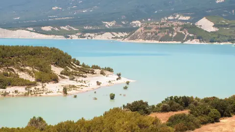 Embalse de Yesa Embalse de Yesa