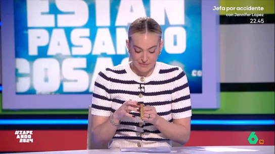 La 'pillada' a Isabel Forner cambiando la hora al reloj en directo: "Son 20 segundos, no hace falta que me despiste" Este fin de semana cambiaba la hora al horario de verano. Isabel Forner aprovecha en este vídeo para preguntar a los zapeadores si prefieren éste o el de invierno y, de paso, poner su reloj al día.
