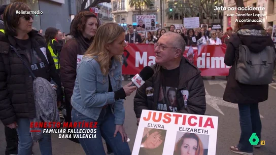 Un familiar de una víctima de la DANA, sobre Mazón: "No lo quieren ni los suyos... ¿no se da cuenta?" Ernesto Martínez perdió a su sobrina Elizabeth, que sigue desaparecida, y a su hermana Elvira por culpa de la DANA. Como ha manifestado a Andrea Ropero, considera que Mazón tendría que haber dimitido el día después de la tragedia.