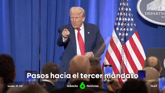 Trump no descarta un tercer mandato y perpetuarse en el poder (aunque la Constitución de EEUU lo prohíba): "No bromeo" Trump no descarta un tercer mandato y perpetuarse en el poder (aunque la Constitución de EEUU lo prohíba): "No bromeo"
