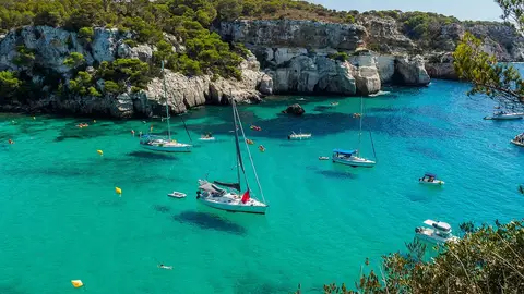Cala Macarella, Menorca (Islas Baleares) Cala Macarella, Menorca (Islas Baleares)