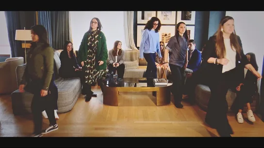 Una diversidad cultural que enriquece el valor empresarial y cumple los sueños más humanos: 'Sin ellos' aterriza en el sector hotelero Una diversidad cultural que enriquece el valor empresarial y cumple los sueños más humanos: 'Sin ellos' aterriza en el sector hotelero