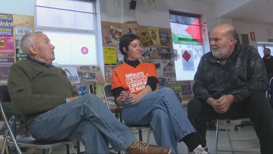 Antonio, Lucía y Rafa dialogan sobre la problemática de la vivienda en España con laSexta. Antonio, Lucía y Rafa dialogan sobre la problemática de la vivienda en España con laSexta.