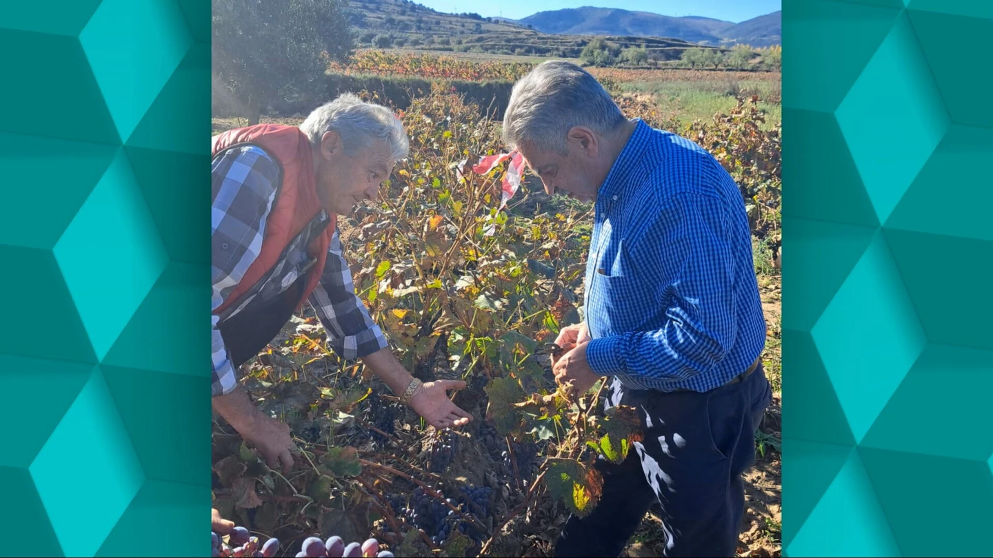 Revilla, con su amigo Cosme Revilla, con su amigo Cosme