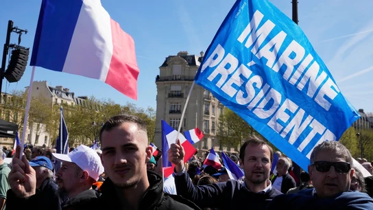 Simpatizantes de Marine Le Pen Simpatizantes de Marine Le Pen