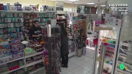 El dueño de un bazar, sobre la competencia de Temu: "Venden más barato que nosotros lo compramos al proveedor" El dueño de un bazar, sobre la competencia de Temu: "Venden más barato que nosotros lo compramos al proveedor"