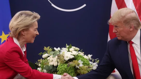 Von der Leyen y Trump, en una imagen de archivo. Von der Leyen y Trump, en una imagen de archivo.