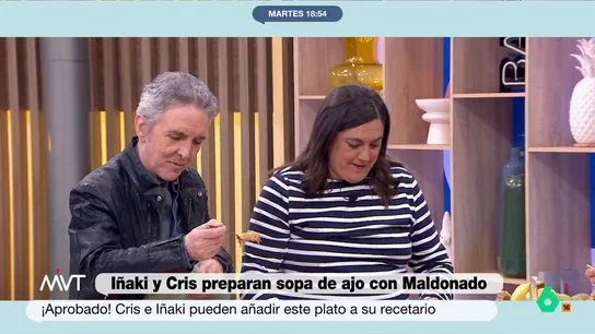 La sopa de ajo de Iñaki López y Cristina Pardo conquista a Ramoncín: "Joder, hoy sí..." Loreto Ochando y Ramoncín tienen una tarea importante en Más Vale Tarde: son los encargados de probar la receta que han preparado Cristina Pardo e Iñaki López.