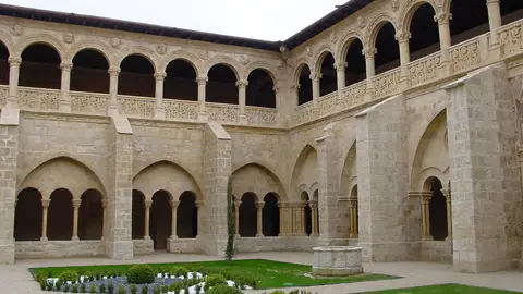 Monasterio de Santa María de Valbuena Monasterio de Santa María de Valbuena