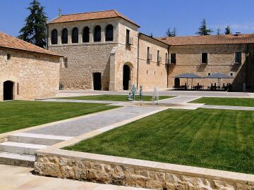 Monasterio de Santa Mar&iacute;a de Valbuena