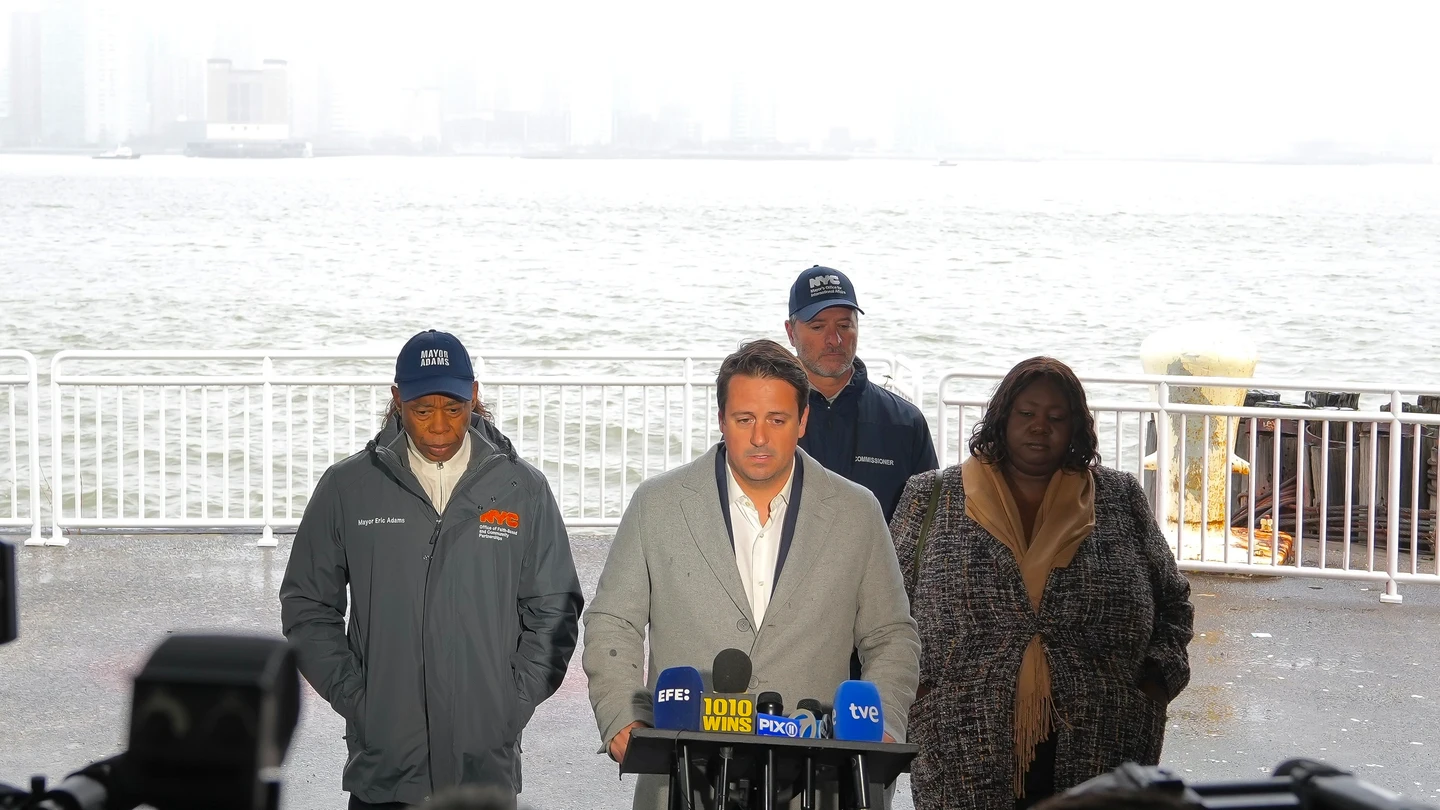 Joan Camprubí, el hermano de Mercè Camprubí, la mujer fallecida junto a su familia en Nueva York. Joan Camprubí, el hermano de Mercè Camprubí, la mujer fallecida junto a su familia en Nueva York.