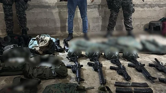 Armamento incautado tras un ataque con doce muertos en una gallera en Ecuador Armamento incautado tras un ataque con doce muertos en una gallera en Ecuador