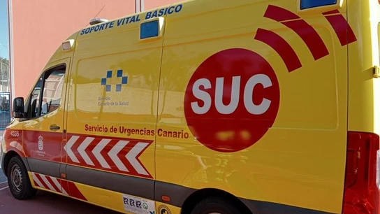 Ambulancia del Servicio de Urgencias Canario (SUC) Ambulancia del Servicio de Urgencias Canario (SUC)