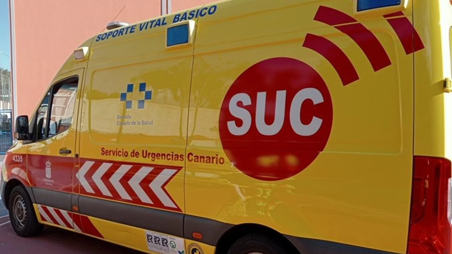 Ambulancia del Servicio de Urgencias Canario (SUC) Ambulancia del Servicio de Urgencias Canario (SUC)