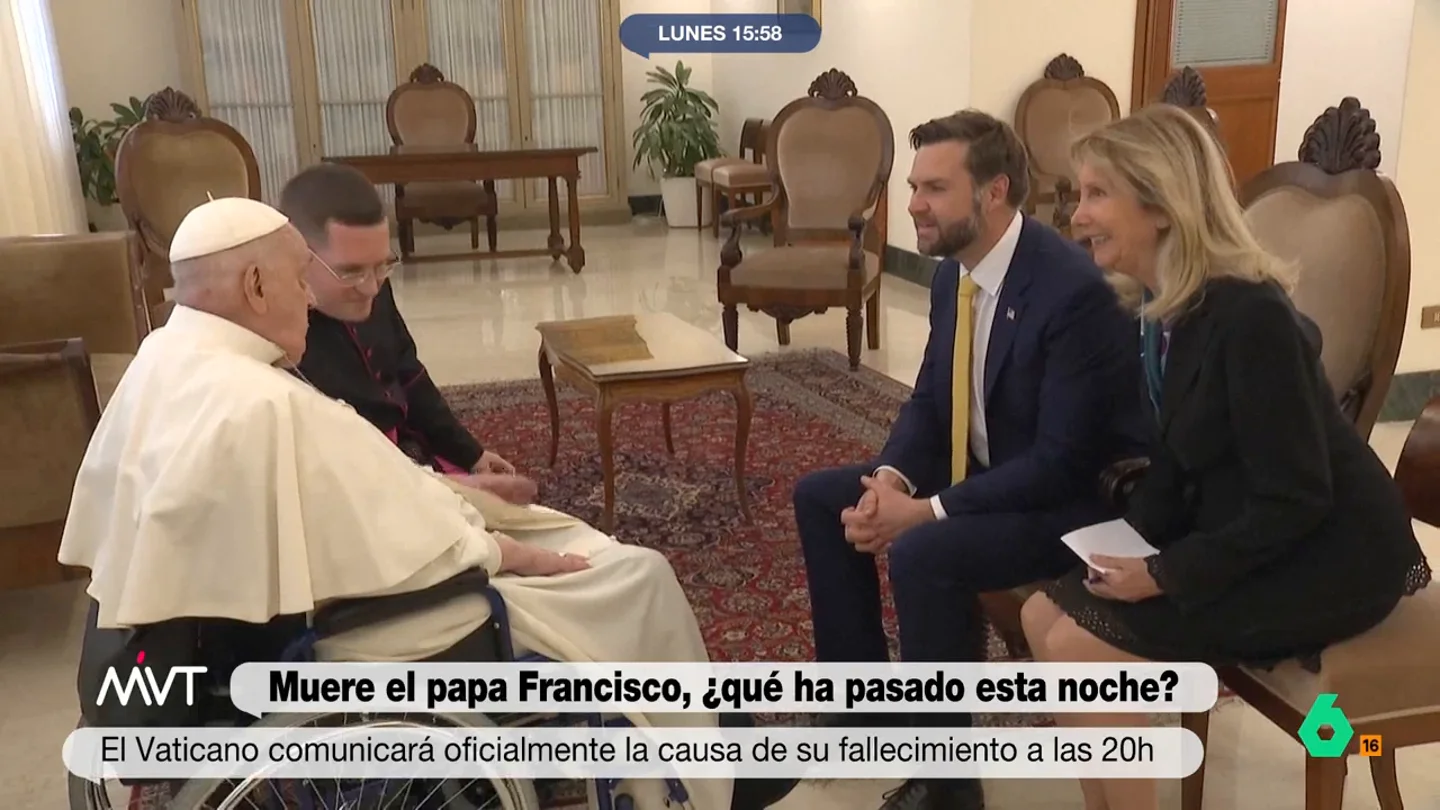 El comentario de J.D. Vance al papa Francisco horas antes de su muerte: "Me alegro de verle con mejor estado de salud" El vicepresidente de Estados Unidos, J.D. Vance pasará a la historia como el último alto cargo internacional en reunirse con Francisco I, una breve charla en la que también se habló del estado de salud del papa.