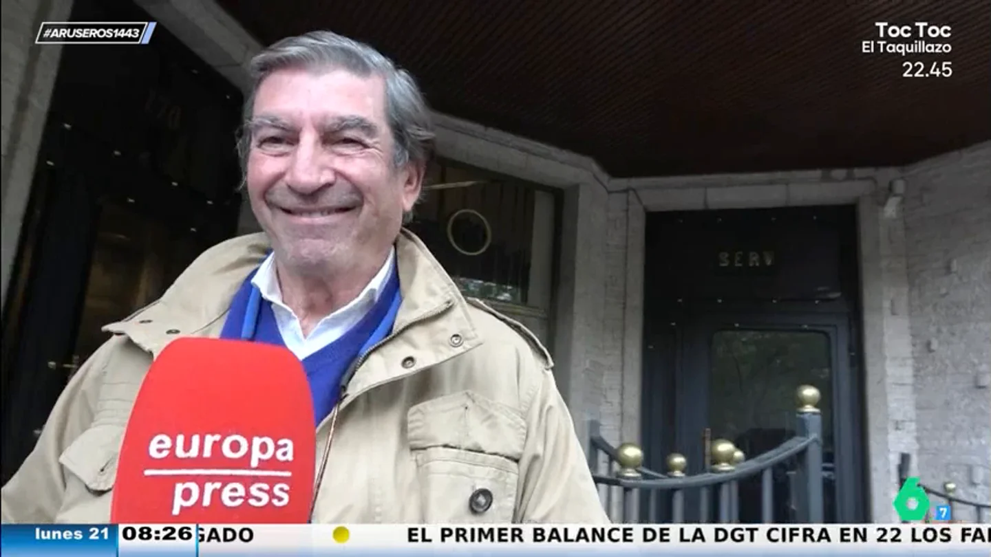 Patón, sobre las fotos de Ágatha Ruiz de la Prada cenando con Luismi: "Que disfrute de 'El Chata'" Patón, sobre las fotos de Ágatha Ruiz de la Prada cenando con Luismi: "Que disfrute de 'El Chata'"
