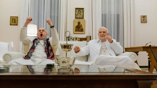 Un 'frame' de 'Los dos papas', la película que relata un encuentro entre el papa Francisco y su predecesor, Benedicto XVI Un 'frame' de 'Los dos papas', la película que relata un encuentro entre el papa Francisco y su predecesor, Benedicto XVI