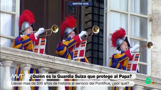 Un sueldo de 1.500 euros, ser célibe y católico: así es la vida de la Guardia Suiza que protege al papa Un sueldo de 1.500 euros, ser célibe y católico: así es la vida de la Guardia Suiza que protege al papa