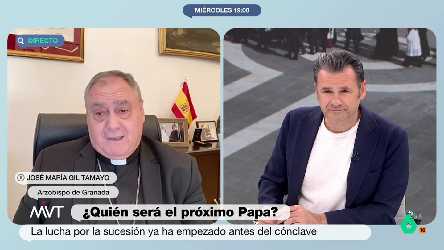 El arzobispo de Granada, cuenta lo que le dijo el papa Francisco cuando estaba ingresado por COVID: "No tienes permiso mío para marcharte" El arzobispo de Granada, cuenta lo que le dijo el papa Francisco cuando estaba ingresado por COVID: "No tienes permiso mío para marcharte"