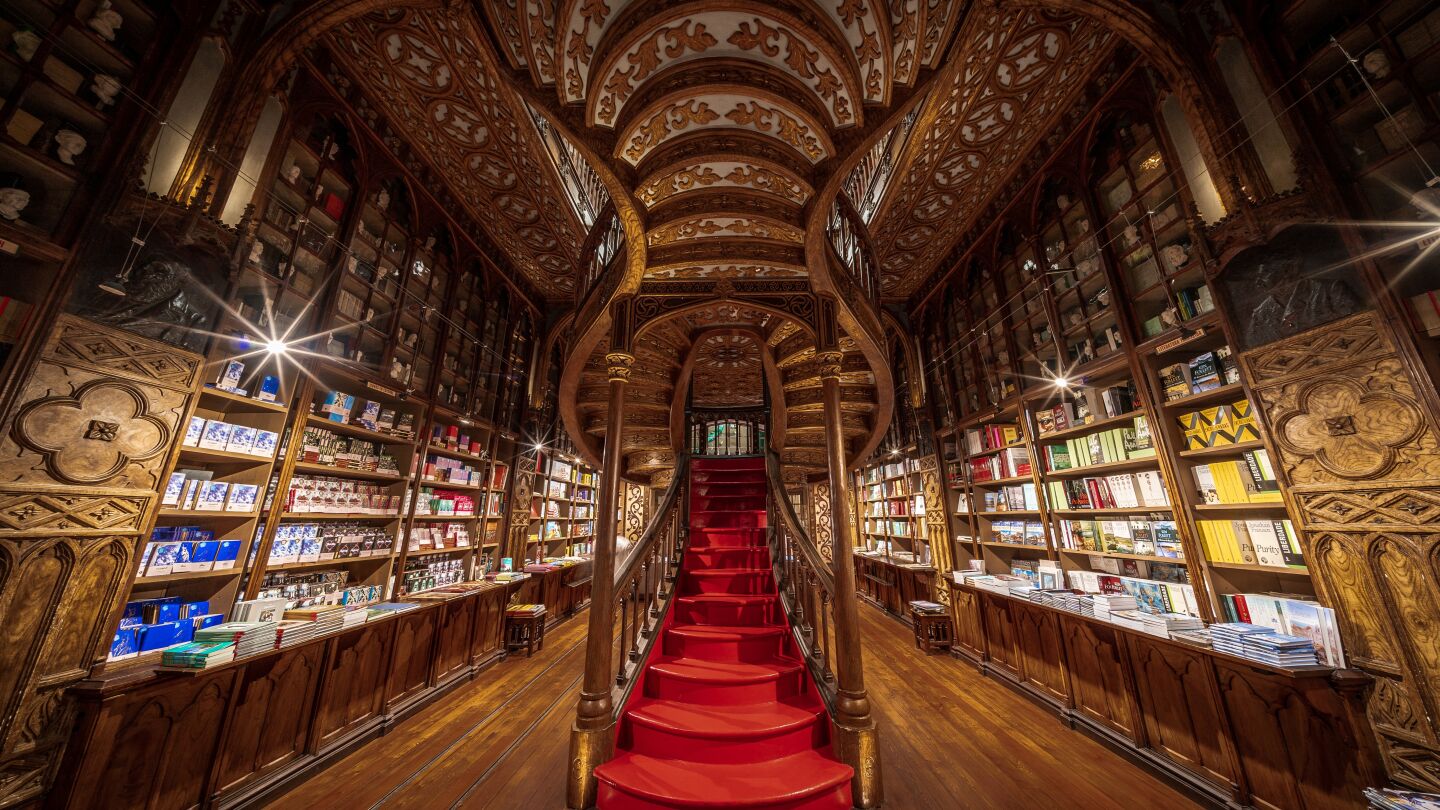 Librer&iacute;a Lello, Oporto