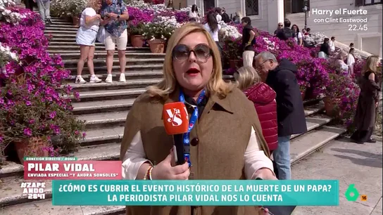 Pilar Vidal explica en Zapeando cómo es cubrir la muerte de un papa: "Tengo el traductor que echa humo" Zapeando conecta con Pilar Vidal, la enviada especial de 'Y ahora Sonsoles' al Vaticano para cubrir la muerte del papa, que en este vídeo explica cómo vive este momento y pone a prueba en directo sus nuevos conocimientos de italiano.