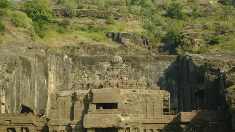 Templo de Kailasa, en la India Templo de Kailasa, en la India