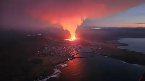 Emplean fibra óptica para monitorizar la actividad de volcanes en Islandia Emplean fibra óptica para monitorizar la actividad de volcanes en Islandia