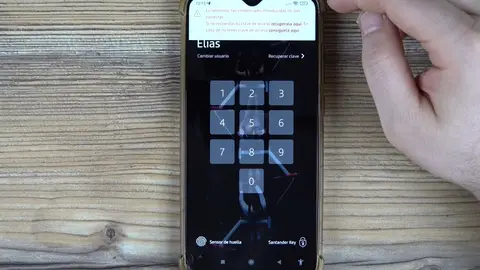Alerta en España por Crocodilus: el virus que secuestra tu móvil imitando a tu banco Alerta en España por Crocodilus: el virus que secuestra tu móvil imitando a tu banco