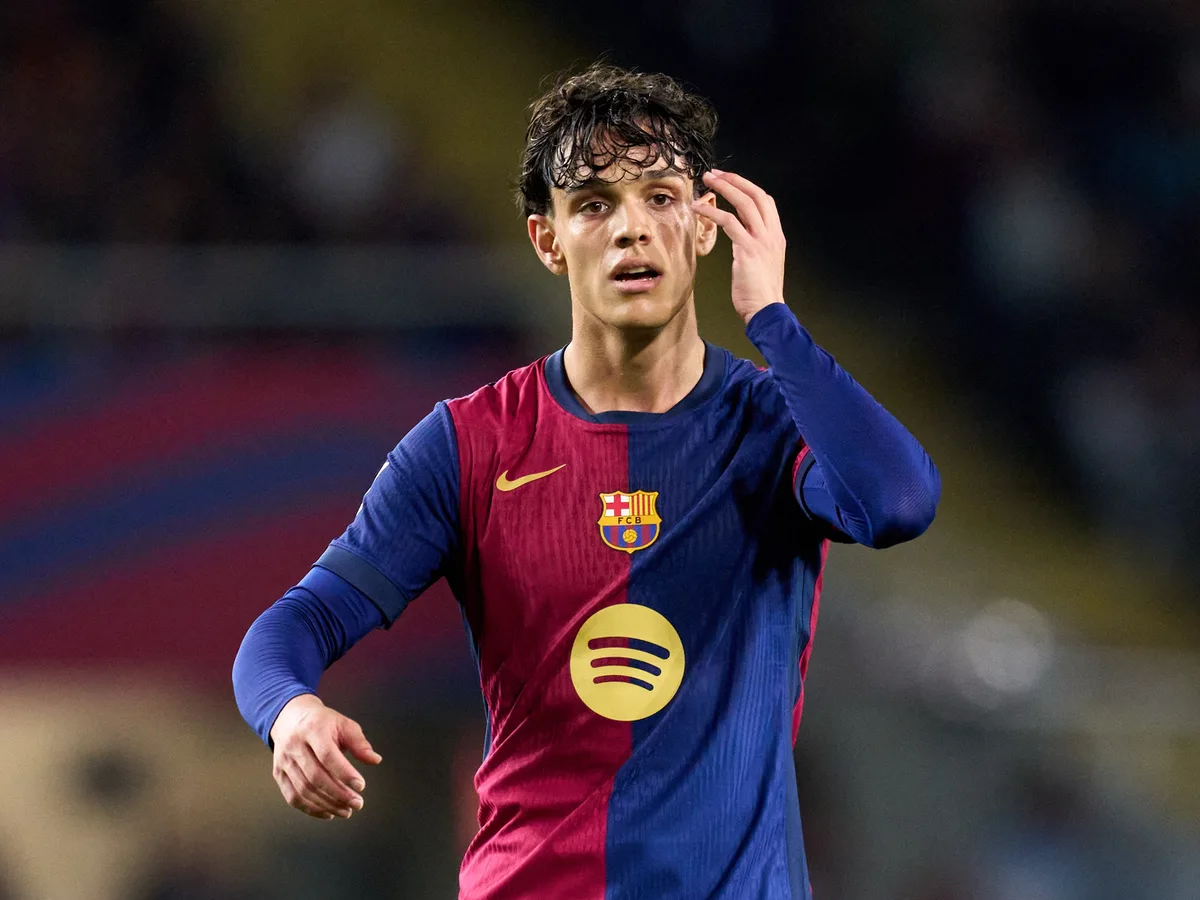 Héctor, hoy duermes fuera": insultos homófobos contra Héctor Fort (FC Barcelona) por una foto con una artista LGTBIQ+