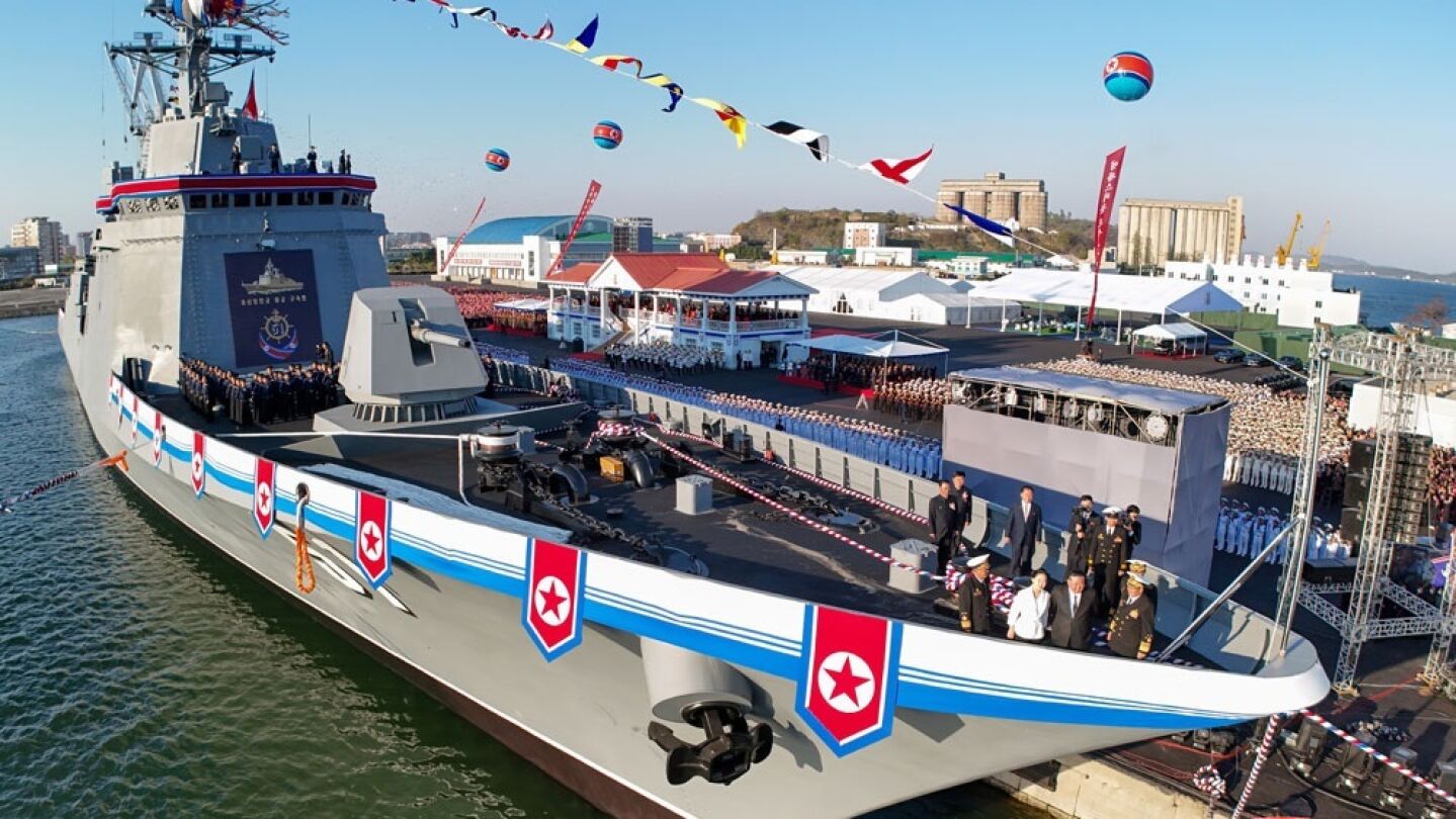 Inauguraci&oacute;n del destructor norcoreano 'Choe Hyon' de Corea del Norte