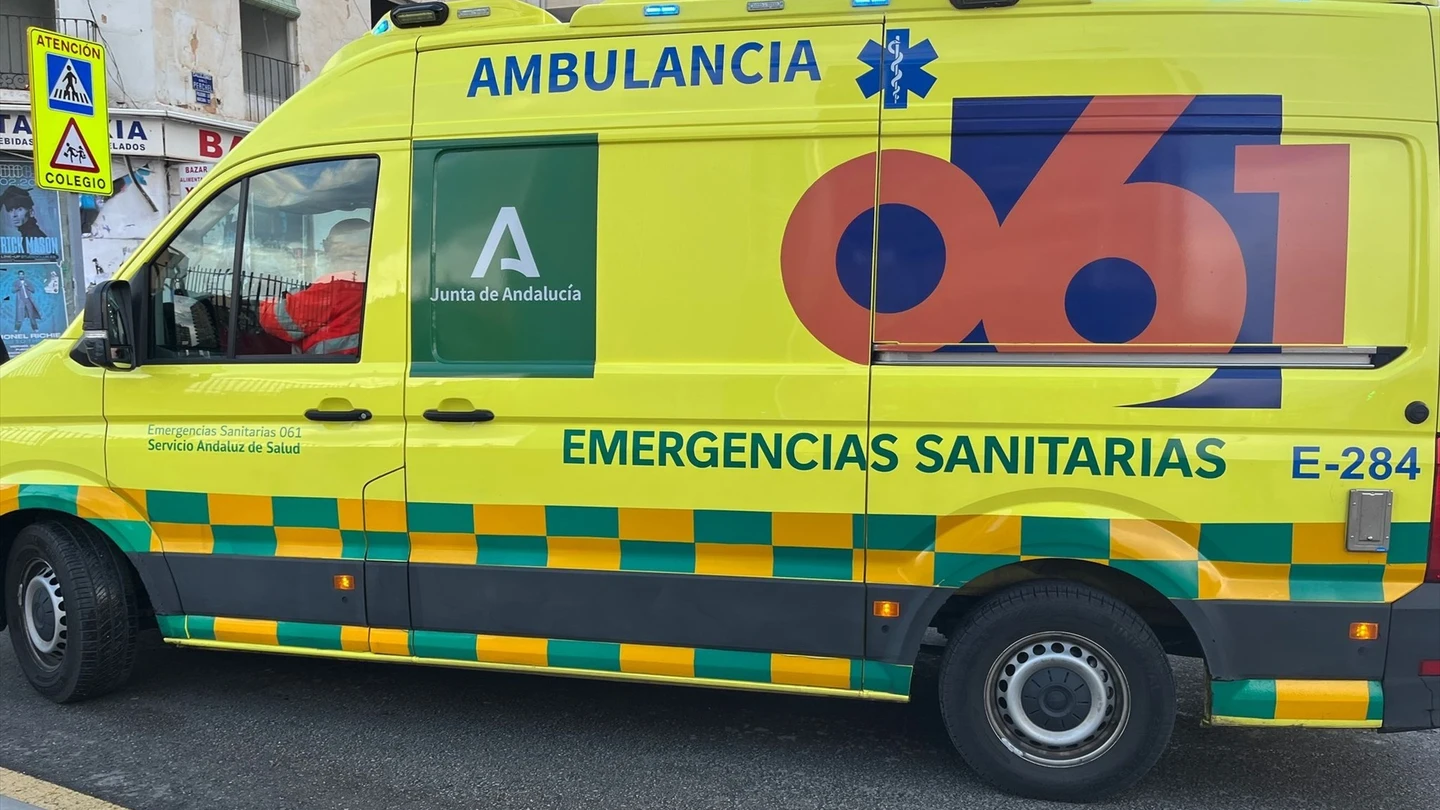 Ambulancia de emergencias sanitarias del 061 Ambulancia de emergencias sanitarias del 061