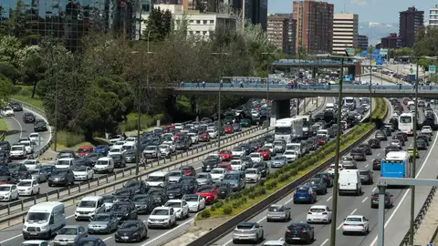 La DGT pide a los ciudadanos que no usen coche La DGT pide a los ciudadanos que no usen coche