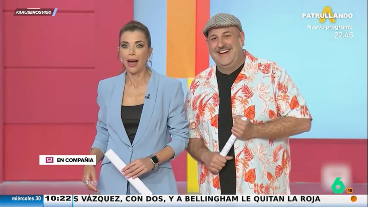 "Me estás molestando, estoy con la telenovela": así rechaza una señora en directo el jamón en 'En Compañía' "Me estás molestando, estoy con la telenovela": así rechaza una señora en directo el jamón en 'En Compañía'