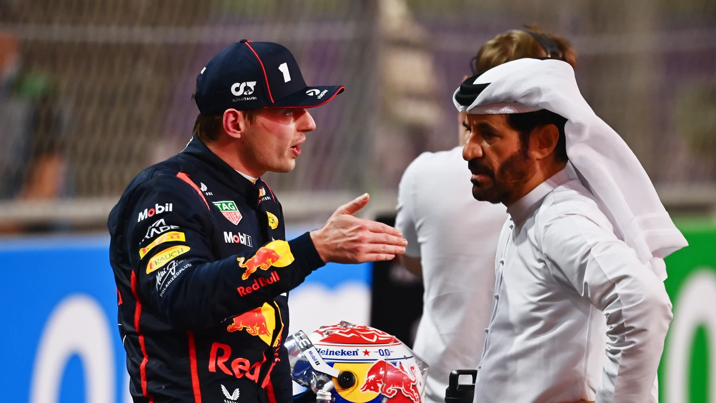 Verstappen y el presidente de la FIA, Ben Sulayem. Verstappen y el presidente de la FIA, Ben Sulayem.