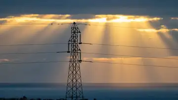 El apagón obliga a mejorar la gestión de la energía española, según este ingeniero El apagón obliga a mejorar la gestión de la energía española, según este ingeniero