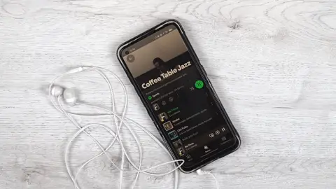 Esto es lo que ocurre en tu organismo cuando usas auriculares con demasiada frecuencia Esto es lo que ocurre en tu organismo cuando usas auriculares con demasiada frecuencia
